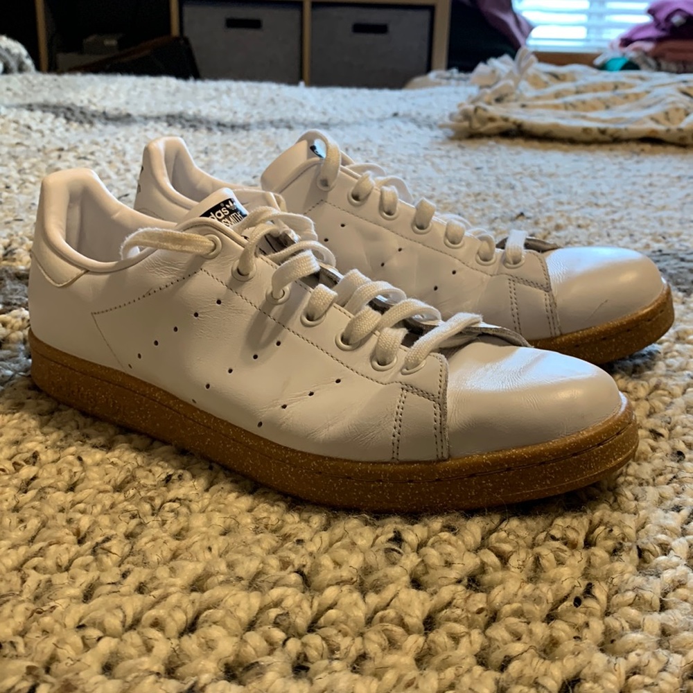 adidas Stan Smith Size 10.5 White/Cork Gum Sole LIGHTLY WORN